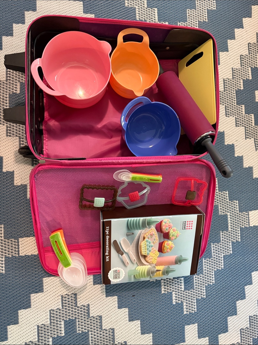 Pink Baking Set with Colorful Mixing Bowls and Rolling Pin comes in suitcase